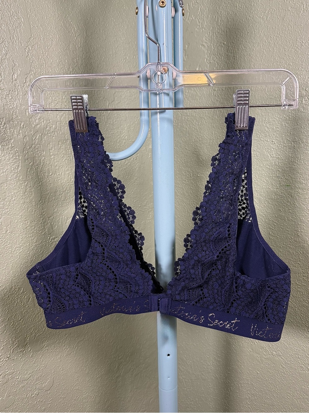 Victoria's Secret Deep Navy Lace Plunge Bralette
